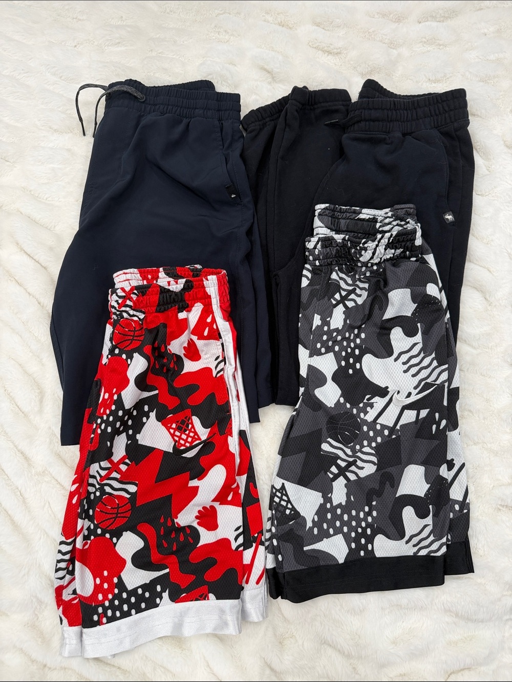 BUNDLE Boys Athletic Shorts & Joggers Bundle Size XL / 13-14 Nike Quiksilver A&